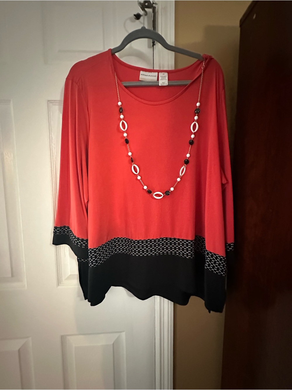 Alfred Dunner Coral Long Sleeve Tunic with Black Hem